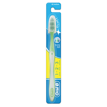 Зуб.щетка ORAL-B 1-2-3с защит.колпачком