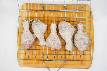 Куриная голень в кефире